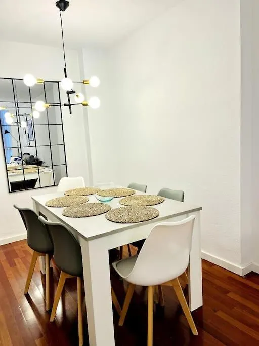 New Elegant Apartment In The Heart Of Malaga