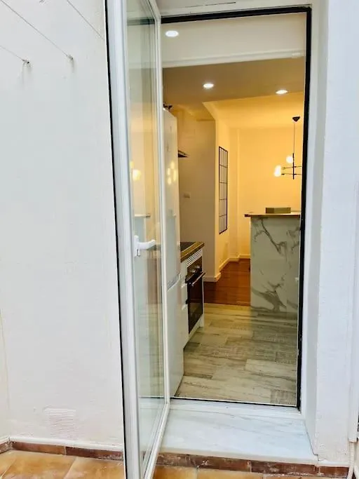 New Elegant Apartment In The Heart Of Malaga