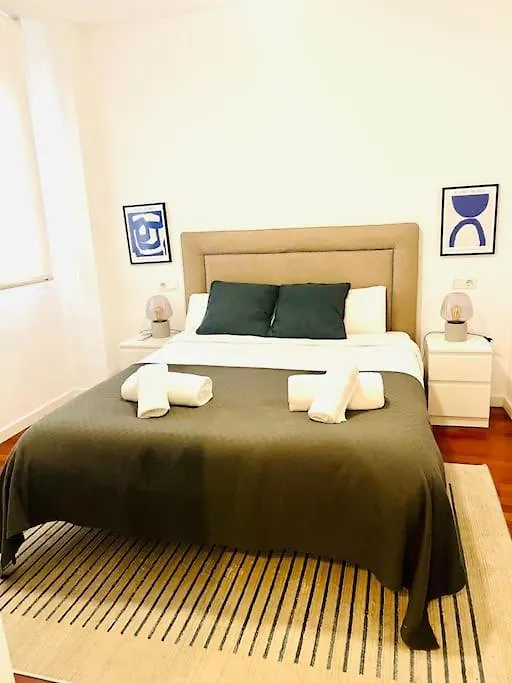 New Elegant Apartment In The Heart Of Málaga Spagna