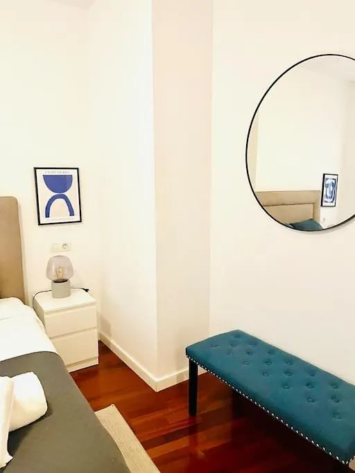 New Elegant Apartment In The Heart Of Málaga
